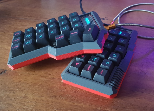 Case Teclado Corne