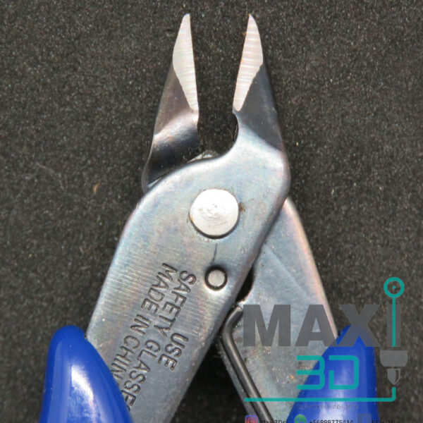 Alicate cortante de precision